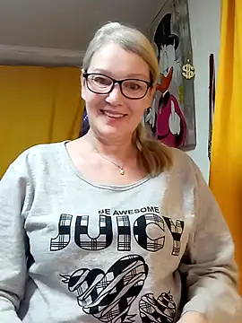 irinamaux online show from 03/11/26, 04:51