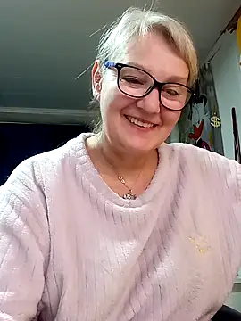 irinamaux online show from 04/14/26, 01:55