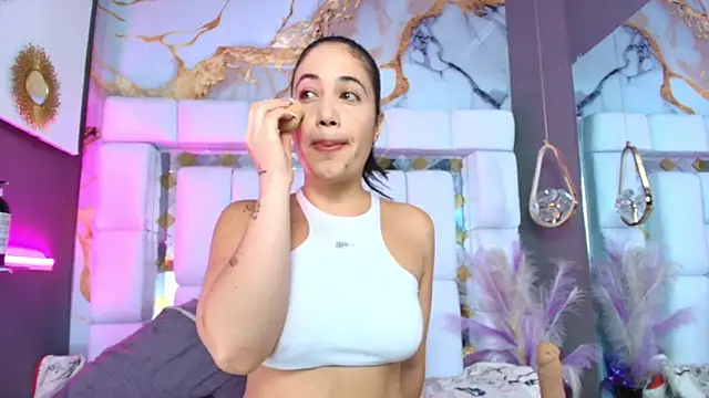 emily madrid online show from 01/10/26, 05:31