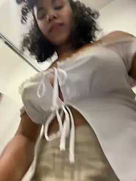 Brunettexio online show from 12/08/24, 05:22