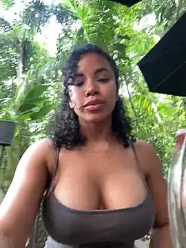 Brunettexio online show from 12/22/24, 08:58