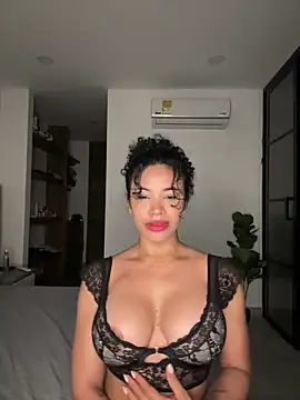 Brunettexio online show from 02/05/25, 11:17