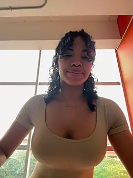 Brunettexio online show from 02/14/25, 02:12