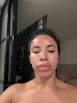 Brunettexio online show from 03/06/25, 11:09