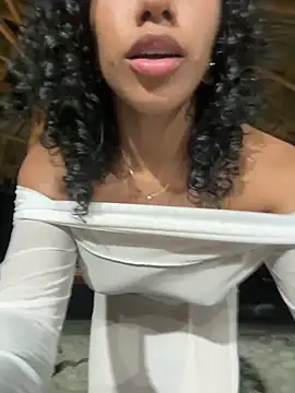 Brunettexio online show from 03/21/25, 01:13