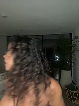 Brunettexio online show from 11/21/25, 02:10