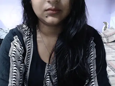 Freya nia online show from 09/19/25, 04:18