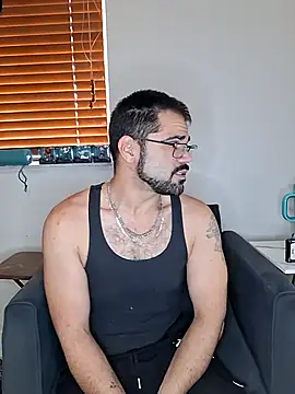 Zander823 online show from 02/18/26, 04:36