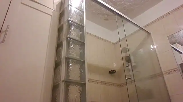 Bighood T online show from 04/05/26, 05:59