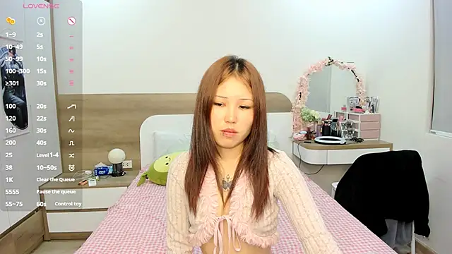 Snapshot of yena_gab chatting on 06/03/26, 06:35 yena gab online show from 06/03/26, 06:35