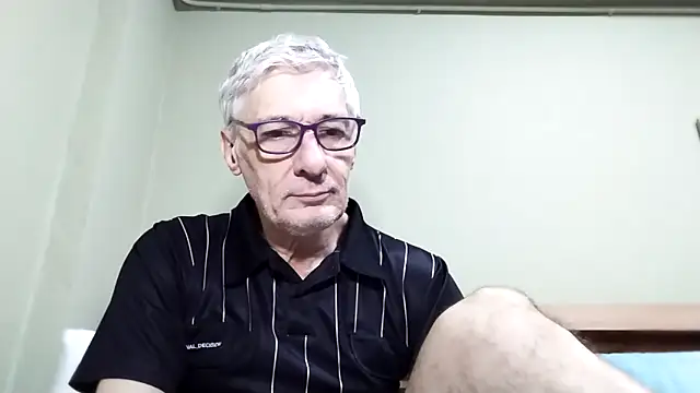 BIGUNCUTHARDCOCK online show from 11/20/25, 12:00