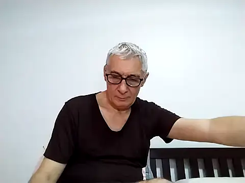 BIGUNCUTHARDCOCK online show from 04/11/26, 02:38