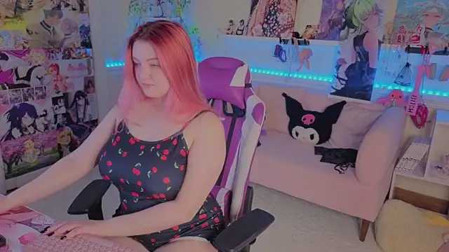 Unholy Lady online show from 11/16/25, 07:14