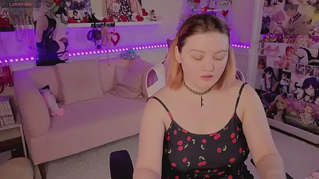 Unholy Lady online show from 02/15/26, 06:32