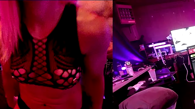 MadisonMarie online show from 01/04/25, 10:49