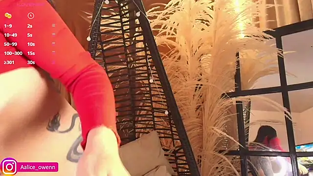 Aliceowenn online show from 02/21/25, 10:59