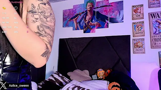 Aliceowenn online show from 11/25/25, 10:32