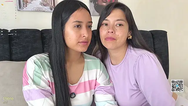 2SummerLove1 online show from 03/23/26, 02:21