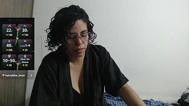 Snapshot of Anne_purple chatting on 03/04/25, 07:43 Anne purple online show from 03/04/25, 07:43