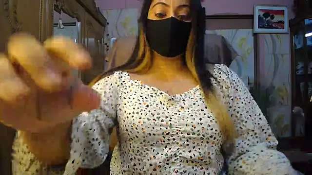 SohanaSabaSexy online show from 04/24/26, 05:59