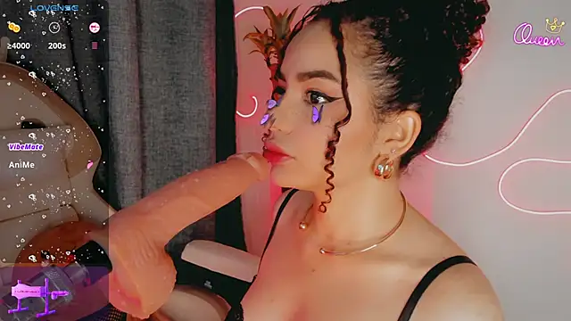 Queen Deepthroat online show from 02/19/26, 10:39