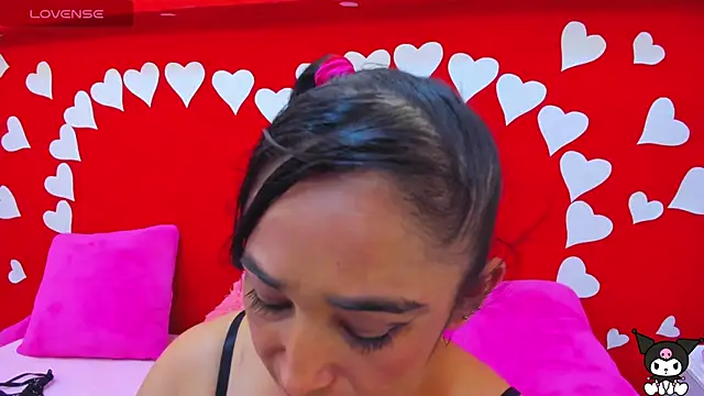 charlotte-11 online show from 03/17/25, 06:32