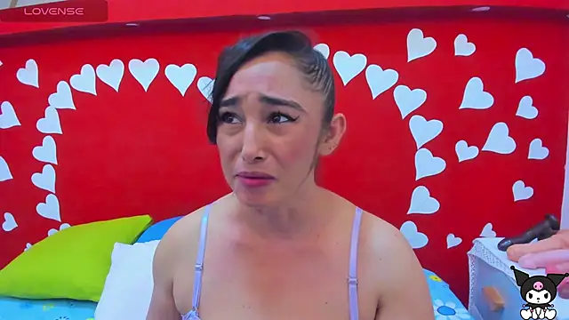 charlotte-11 online show from 03/19/25, 03:51