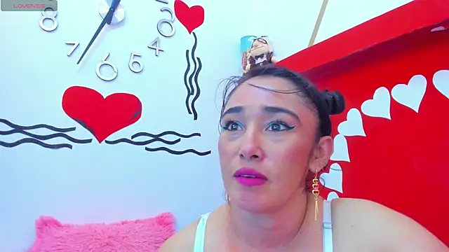 charlotte-11 online show from 03/21/25, 05:34