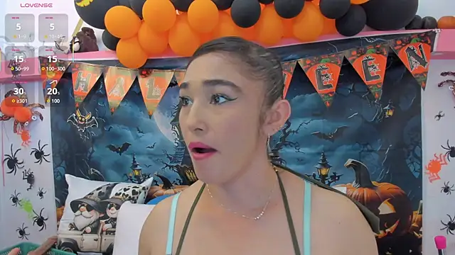 charlotte-11 online show from 10/15/25, 06:41