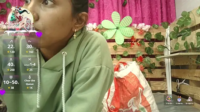 Elsa Parisi online show from 12/29/24, 03:46