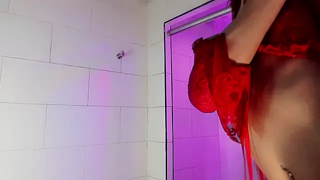 Snapshot of Victoria_Kastelo chatting on 09/15/25, 07:03 Victoria Kastelo online show from 09/15/25, 07:03