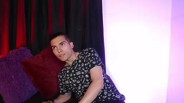  Tattoo Couple online show from 01/25/25, 04:57