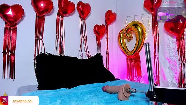 Snapshot of daarklover chatting on 02/16/26, 12:07 daarklover online show from 02/16/26, 12:07