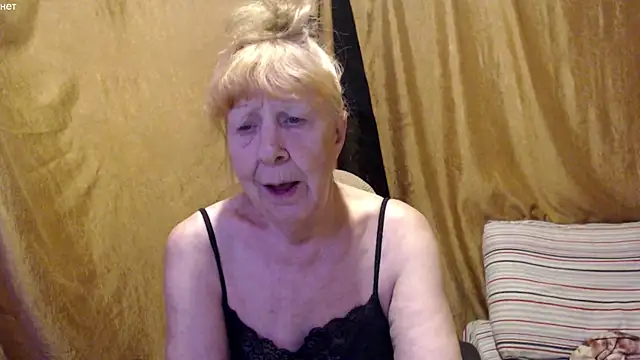  Estelitta 5 online show from 10/15/25, 03:56