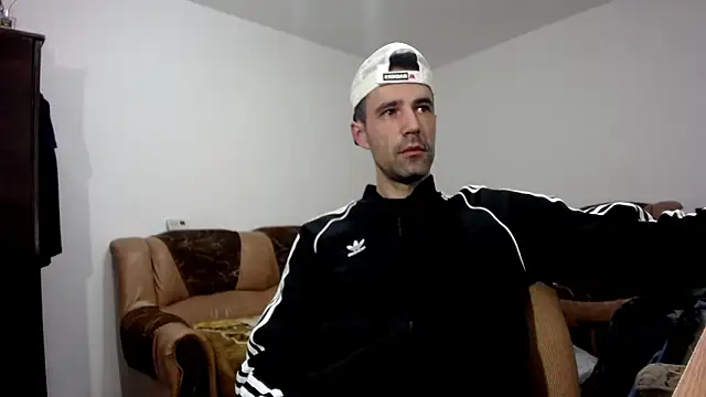 I like older menn online show from 02/12/26, 05:46