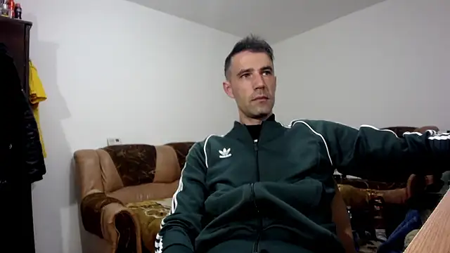 I like older menn online show from 03/25/26, 06:19