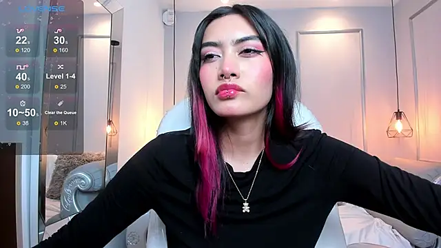 AzuraKindong online show from 01/27/25, 10:16