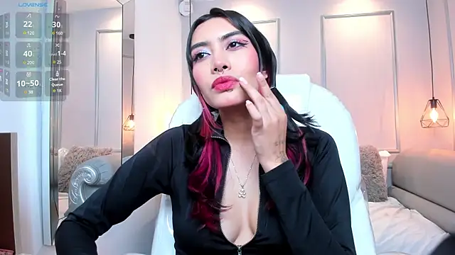 AzuraKindong online show from 01/30/25, 07:37