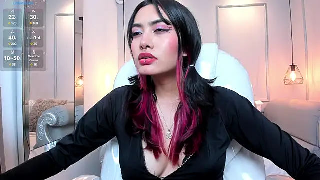 AzuraKindong online show from 01/31/25, 01:54