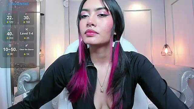 AzuraKindong online show from 02/26/25, 07:16