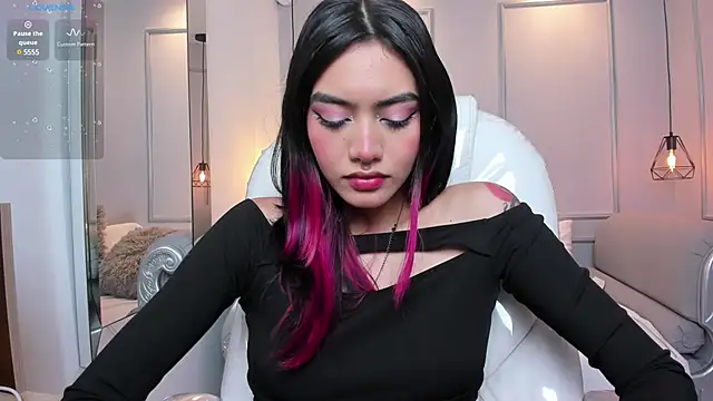 AzuraKindong online show from 03/14/25, 07:34