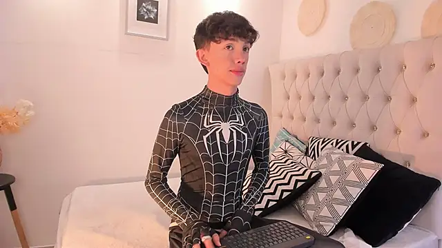 Tomy Rox online show from 01/22/25, 03:41