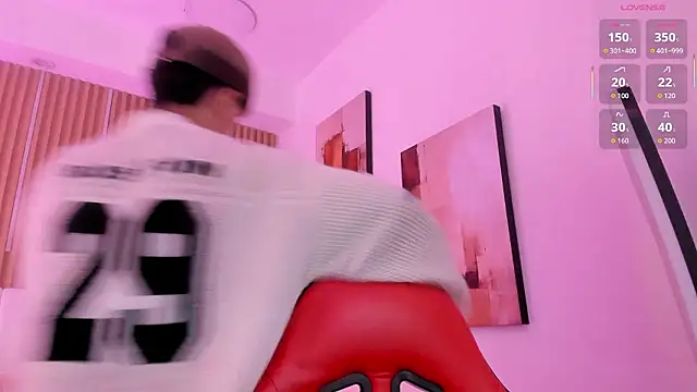 Tomy Rox online show from 03/18/26, 08:23