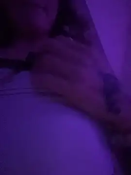 greedybratt online show from 11/13/25, 07:40