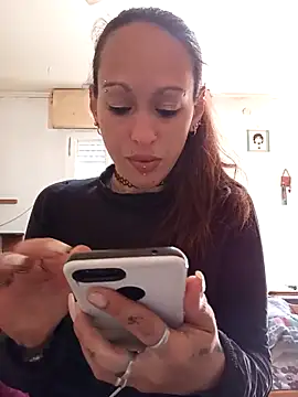 Zorrita Fox online show from 10/20/25, 04:40