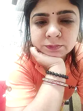 Husnpari20 online show from 02/18/25, 04:37