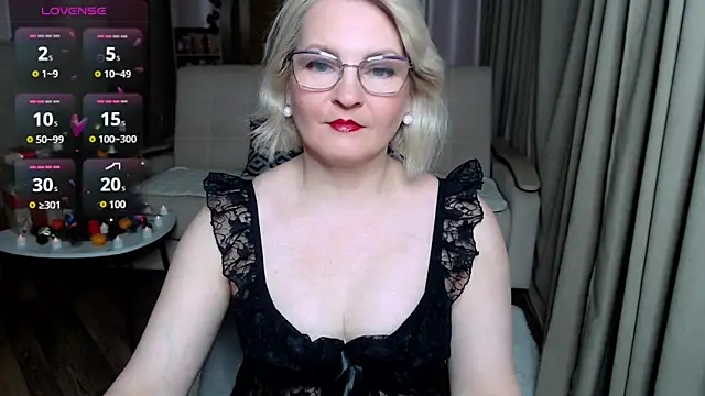BlondeBrilliant7 online show from 12/21/24, 05:07