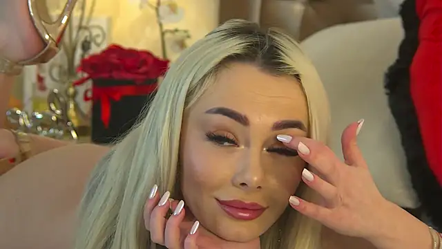 FrancescaMcGray online show from 02/13/25, 10:12