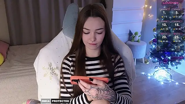 kate leoo online show from 01/08/25, 02:35