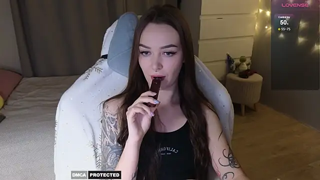 kate leoo online show from 01/26/25, 02:19